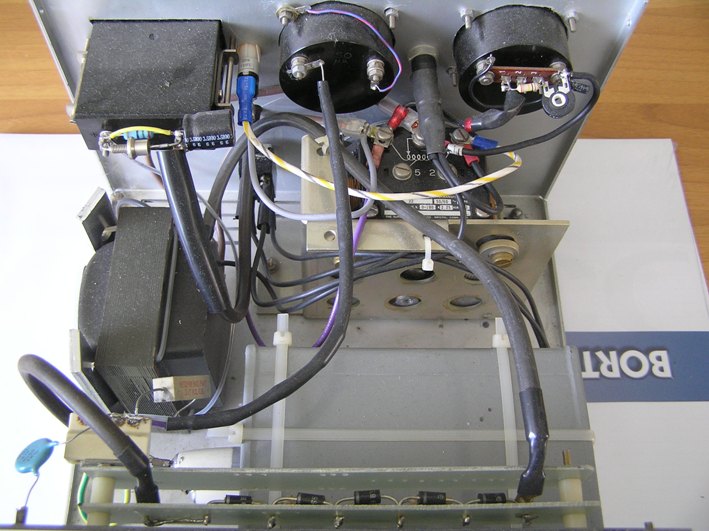 alimentatore HV dietro